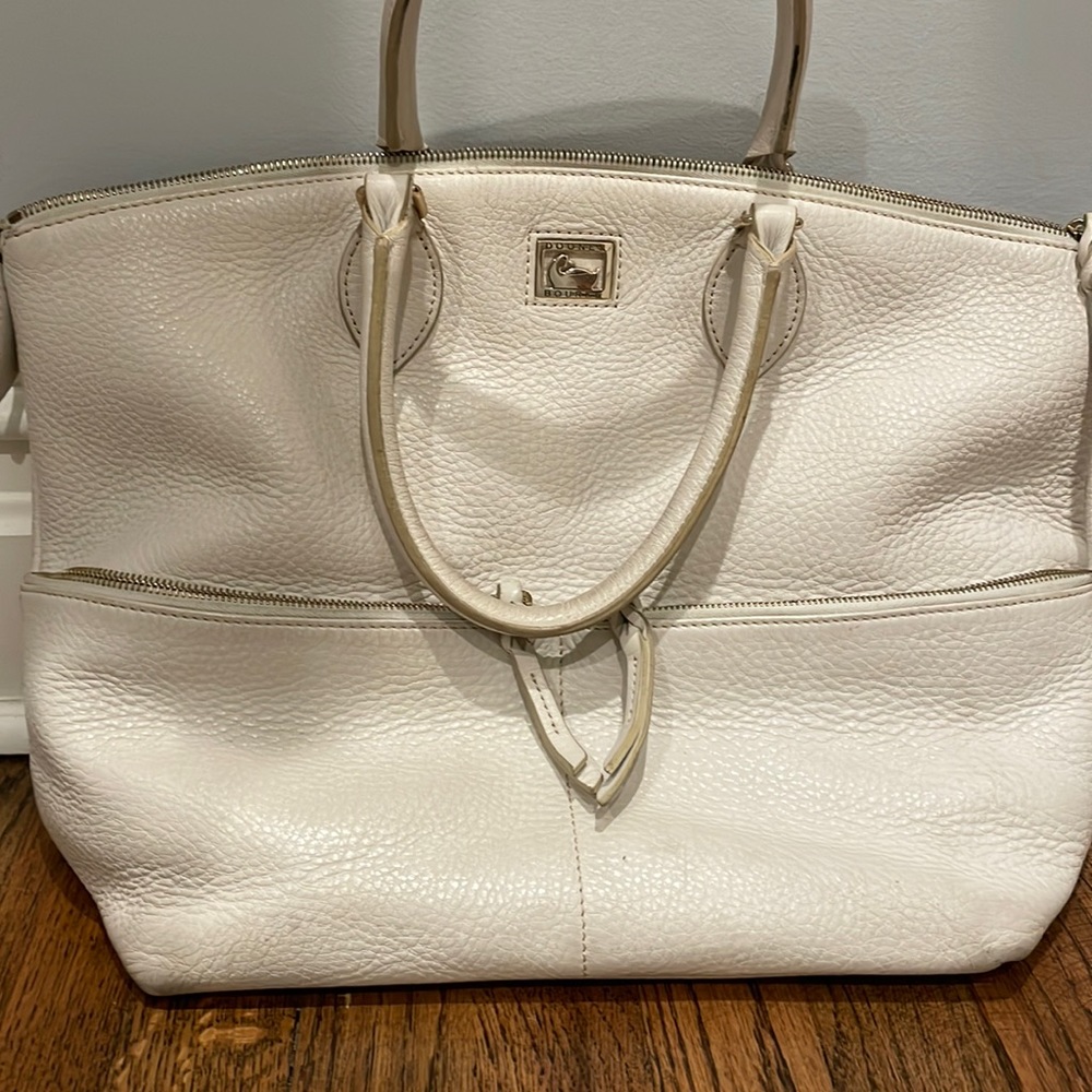 White Dooney & Bourke tote bag pebbled leather